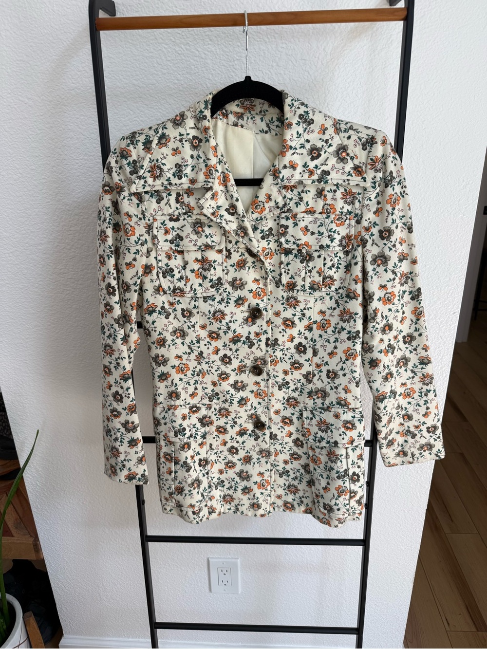 Vintage Elliott Bass Floral Blazer